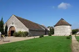 Grange et pigeonnier
