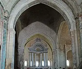 Le chœur et le baldaquin du XVIIIe siècle