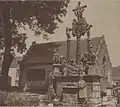 Le calvaire et l'ossuaire de Cléden-Poher en 1936 (revue du Touring-club de France).