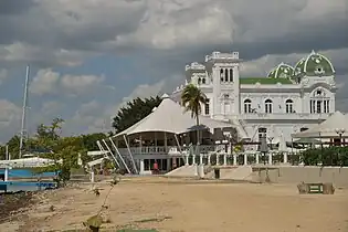 Le club nautique