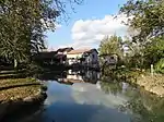 Le moulin à eau.