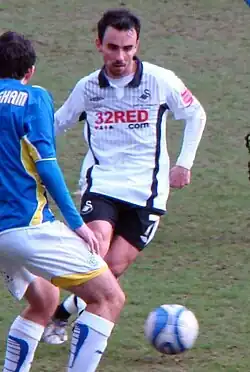 Image illustrative de l’article Leon Britton
