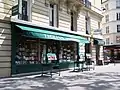 La librairie Tschann, créée en 1929 (no 125).