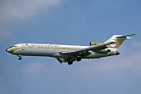 5A-DIA, le Boeing 727-2L5L'avion était un Boeing 727-200; Boeing attribue un code unique pour chaque compagnie qui achète un de ses avions, qui est appliqué comme suffixe au numéro de modèle au moment où l'avion est construit, donc « 727-2L5 » pour un Boeing 727 construit pour Libyan Arab Airlines. qui s'est écrasé