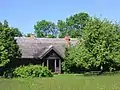 Maison en bois du musée.