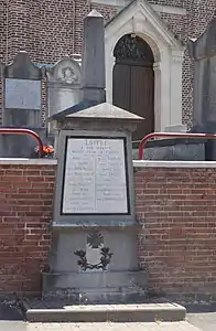 Le monument ancien.