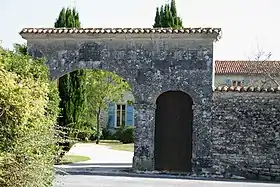 Logis des Varennes : porte du XVIe siècle