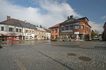 Place des Écoles.