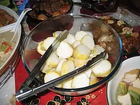 Image illustrative de l’article Lontong
