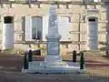 Monument aux morts.