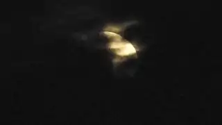 Éclipse vue de Moscou à 19&nbsp;h&nbsp;12&nbsp;UTC.