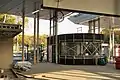 Poste de contrôle, situé en station amont.