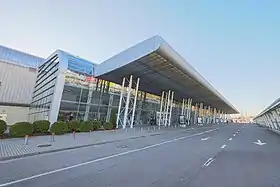 Image illustrative de l’article Aéroport international de Lviv