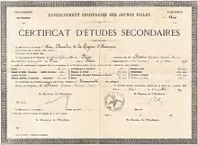 CES obtenu en 1895 par une lycéenne de 3e&nbsp;année alors âgée de 16 ans.