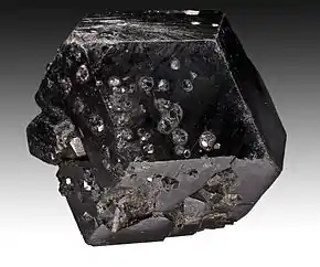 Mélanite : monocristal (7 cm) - Diakon, Région de Kayes, Mali