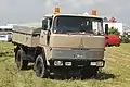 Camion plateau 110 D 7 FK