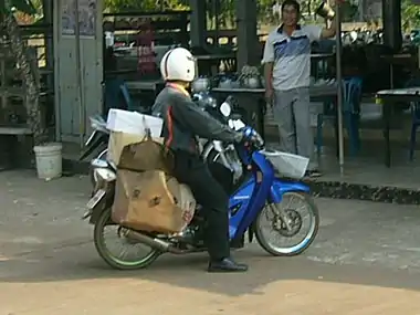 Un coursier thaïlandais