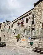 La mairie.