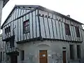 Maison à colombages, datée de 1598.