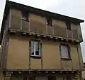 Maison Maron.