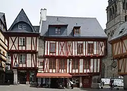 Place Henri-IV.