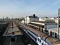 La gare de Mantes-la-Jolie en 2016 (voies vers Cherbourg sur la gauche).