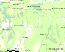 Carte élémentaire montrant les limites de la commune, les communes voisines, les zones de végétation et les routes