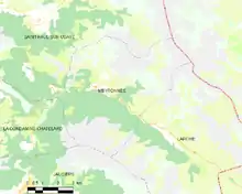 Carte élémentaire montrant les limites de la commune, les communes voisines, les zones de végétation et les routes