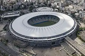 Vue aérienne du stade {{langue|pt