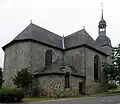 L'église paroissiale Saint-Ouen : vue extérieure d'ensemble.