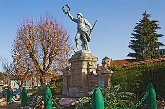Monument aux morts.
