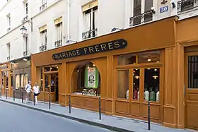 No 30, rue du Bourg-Tibourg.
