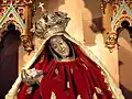 Vierge de Pitié avec son fils mort sur ses genoux.