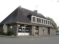 Ancien bâtiment voyageurs de Mayenne, reconstruit.