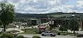 Centre-ville de Lac-Mégantic partiellement reconstruit en 2021, vue vers l'est depuis l'Église Sainte-Agnès.