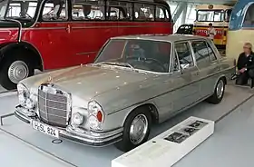 Image illustrative de l’article Mercedes-Benz Heckflosse