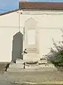 Le monument aux morts.