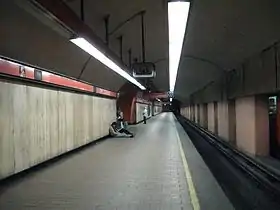 Quai de la ligne 7.
