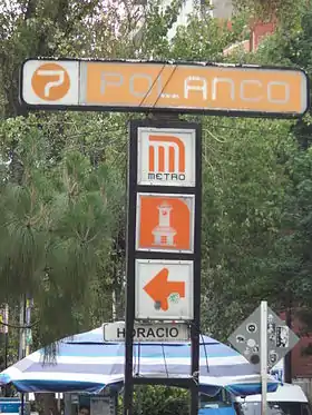 Panneau de la ligne 7.