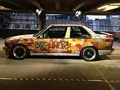 Michael Nelson Tjakamarra (en), BMW M3 (1989).