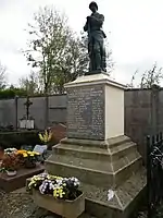 Monument aux morts.
