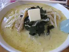 Le miso rāmen au curry et au lait (ja), l'une des spécialités de la préfecture.
