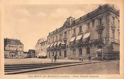 Le palais Pascal-Duprat vers 1900.