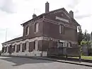 Ancien bâtiment voyageurs.