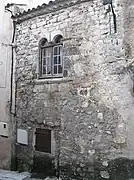 Maison médiévale du XIIe&nbsp;siècle, décembre 2010.