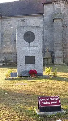 Place Eugène Jamot