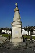 Monument aux morts.