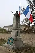 Monument aux morts du carré militaire.
