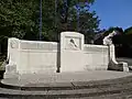 Monument aux morts.