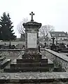 Monument de Joséphine Ludmille Fouché avant restauration